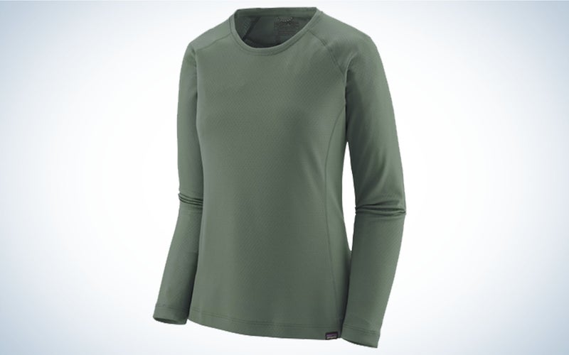 We tested the Patagonia Capilene Midweight Zip Neck.